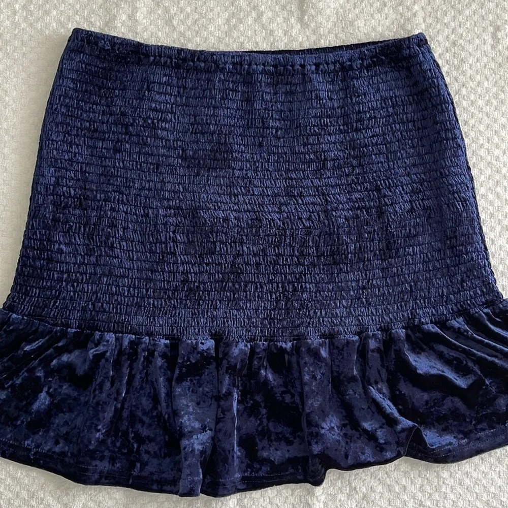Aqua Velvet Smocked Ruffled Flounce Mini Skirt Navy Size L - Picture 5 of 10